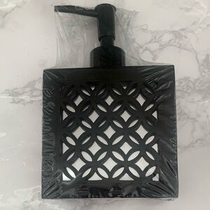 NWT Modern Black and mirrored patterned fillable dispenser (soap, lotion etc)